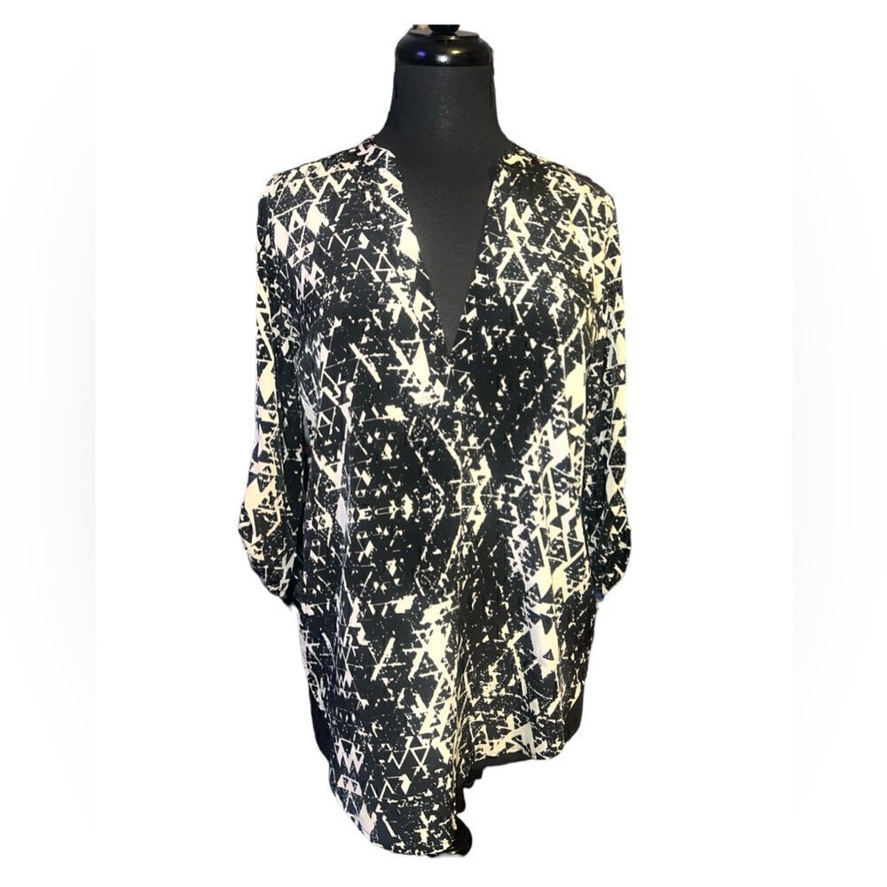 🐘Renee C printed Top (V Neck Style)